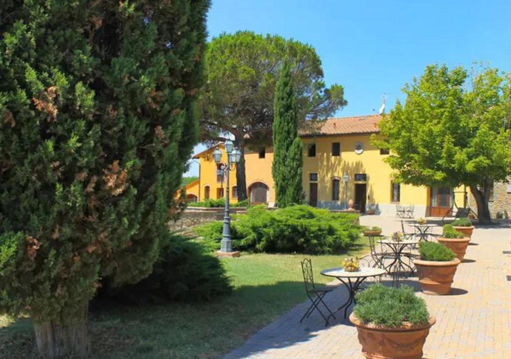 Capraia e Limite Apartment | Apartment Montereggi-2 by Interhome
