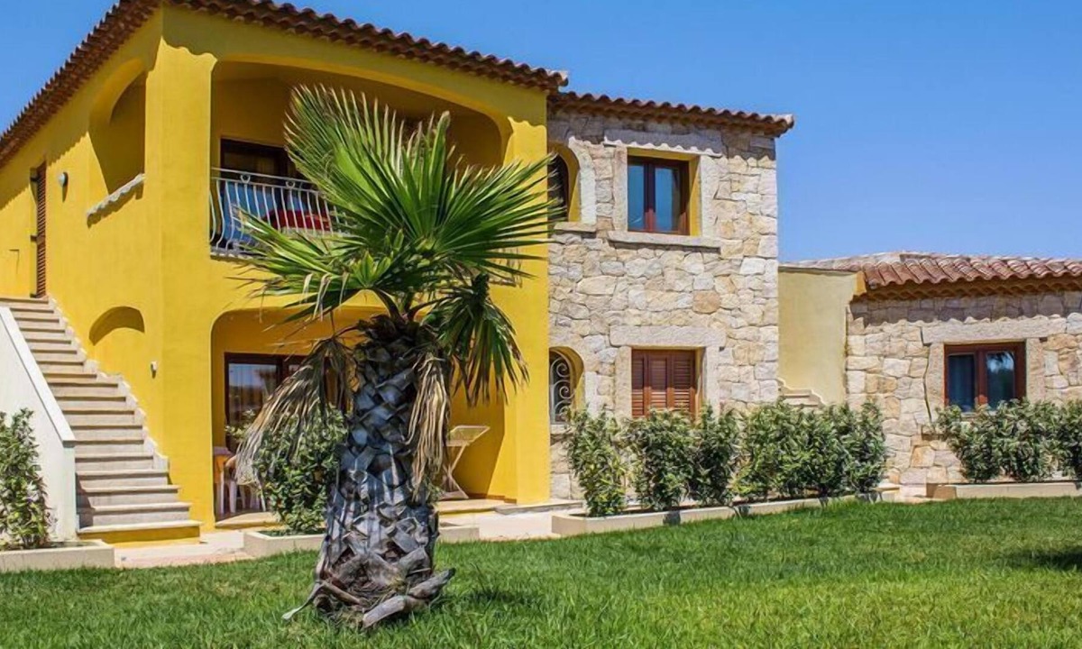San Teodoro City Centre Apartment | Apartments, San Teodoro