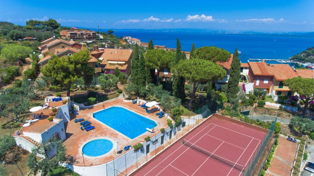 Monte Argentario Apartment | Appartamento in residence con piscine e tennis