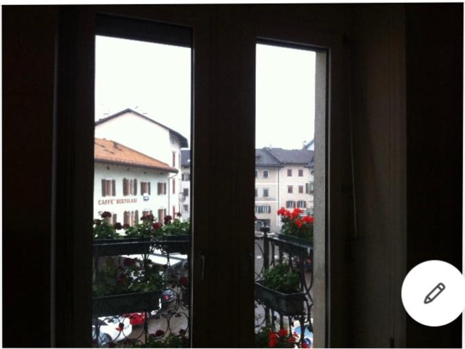 Cles Apartment | Appartamento signorile in centro