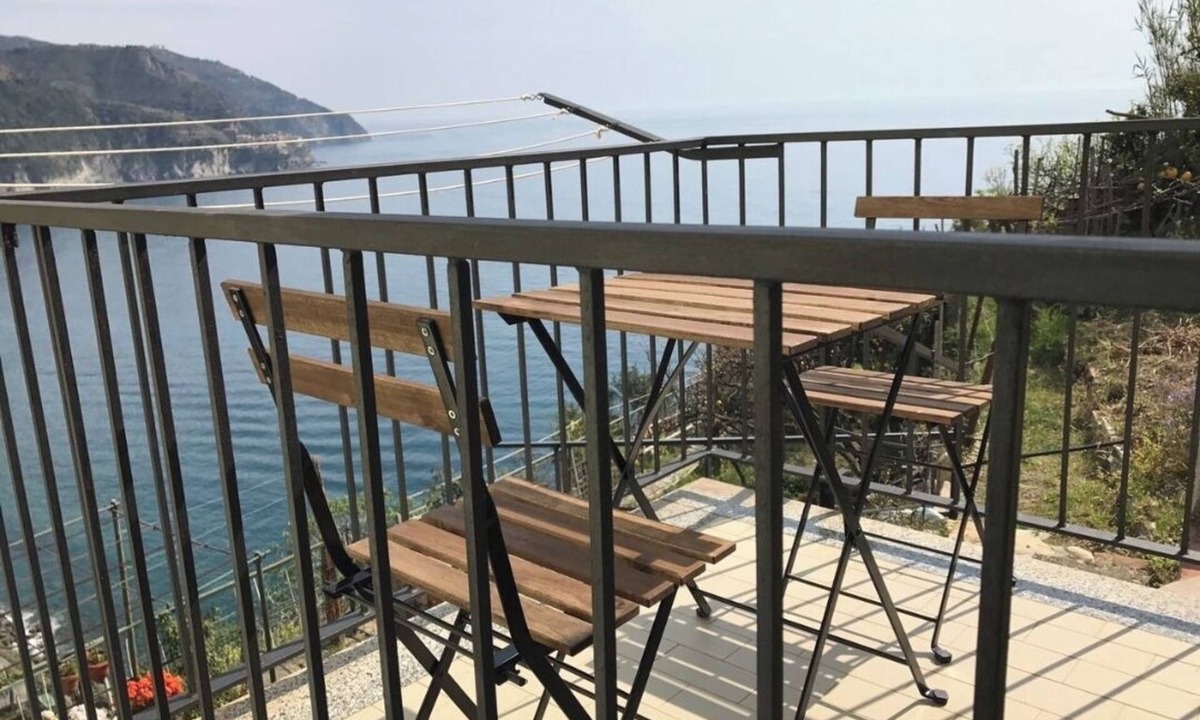 Corniglia Apartment | APTBellavista