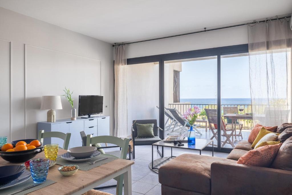Addaura Apartment | Aurum by DomuSicily