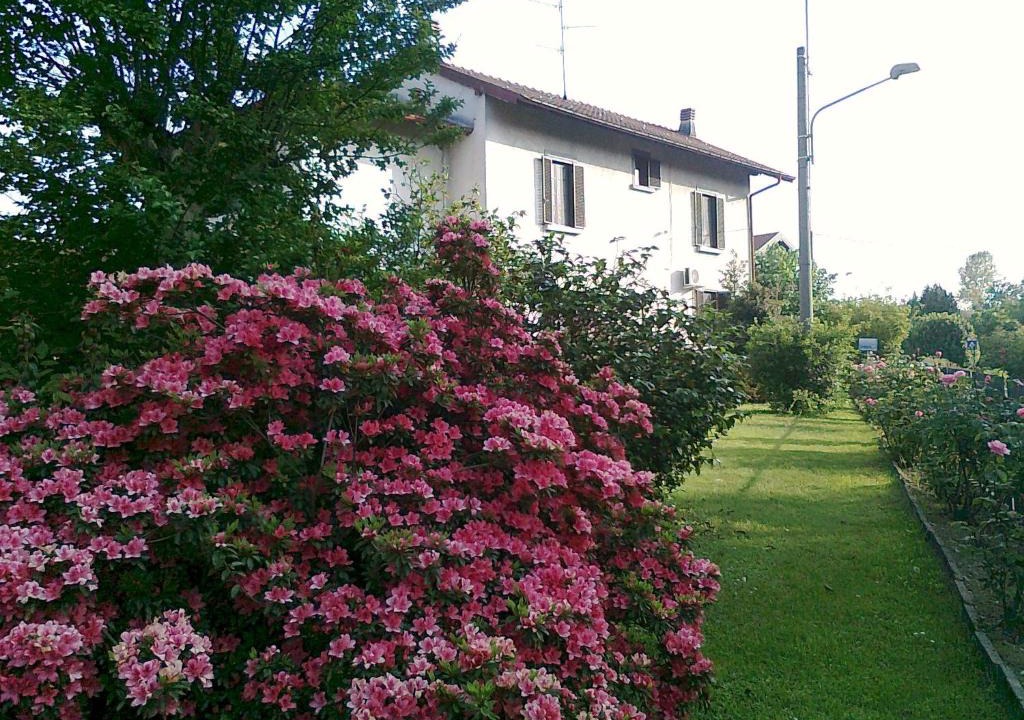Brebbia Bed & Breakfast | B&B dei Laghi