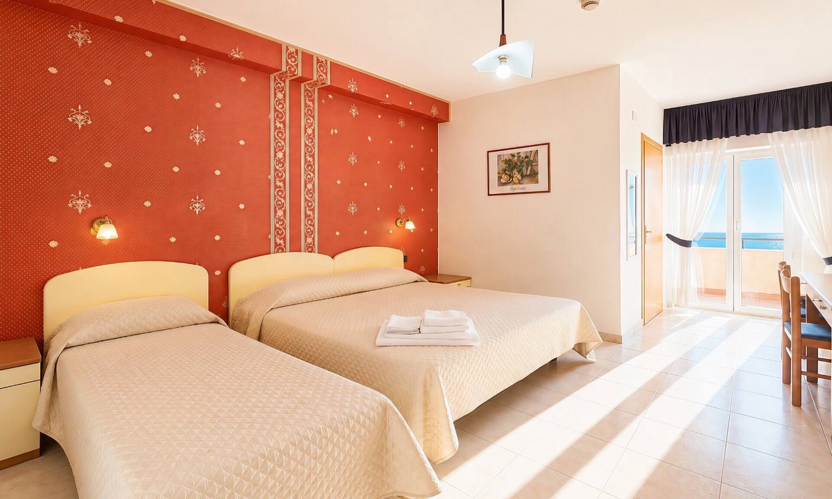 Monte Sant'Angelo Bed & Breakfast | B&B Sea View with Balcony - 243- Santangelo - Pool