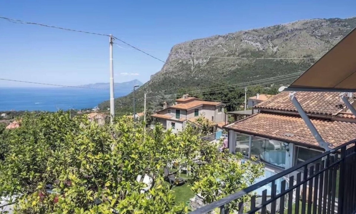 Maratea House | B&B THE HOUSE OF CAROLINA