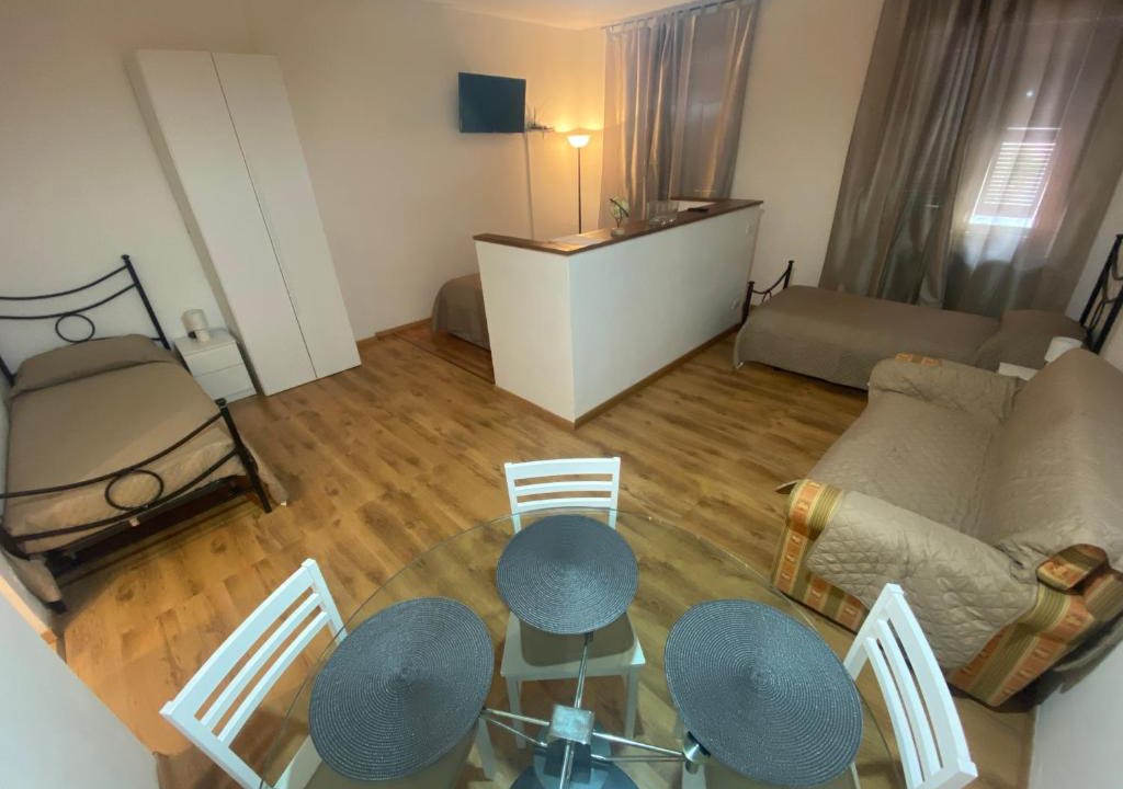 Serravalle Scrivia Apartment | B&B Your Home Outlet 6