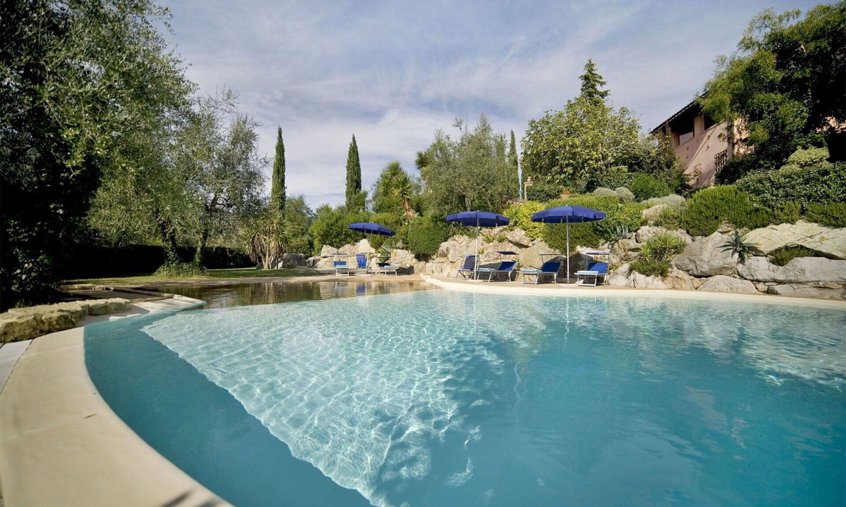 Montopoli in Val d'Arno Villa | Beautiful private villa for 9 people with private pool, A/C, WIFI, veranda and panoramic view