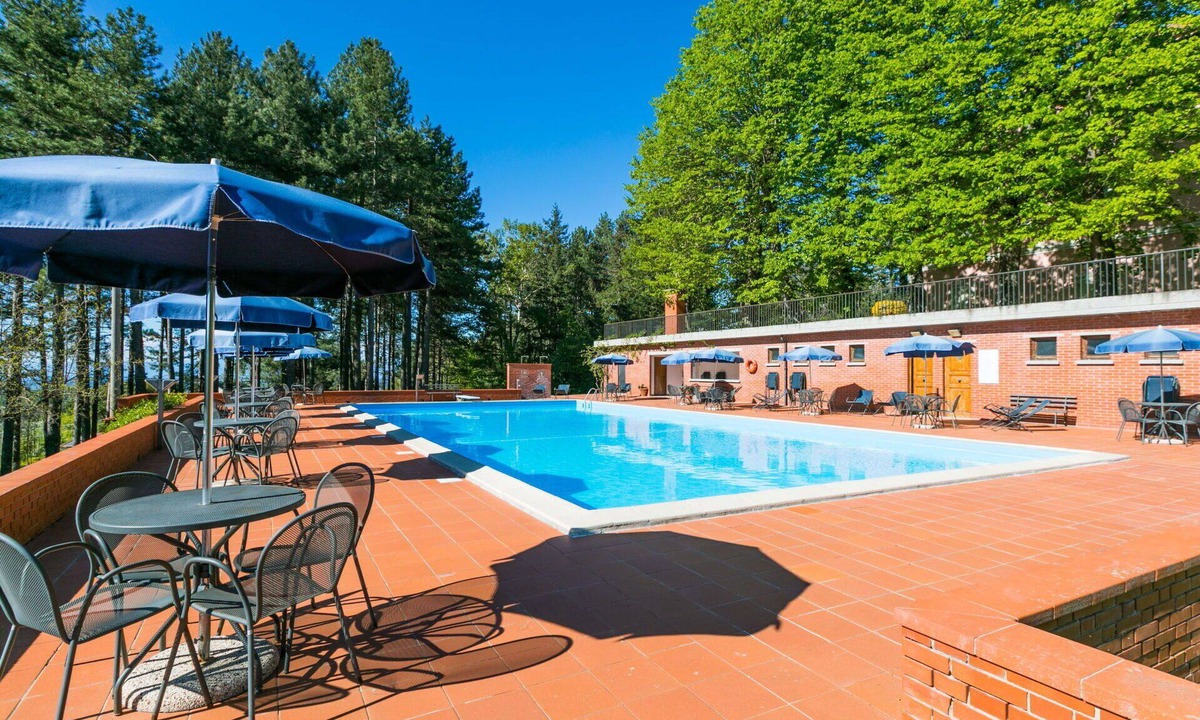 San Vivaldo Villa | Beautiful apartment in villa for 4 people with WIFI, pool, TV, terrace and pets allowed