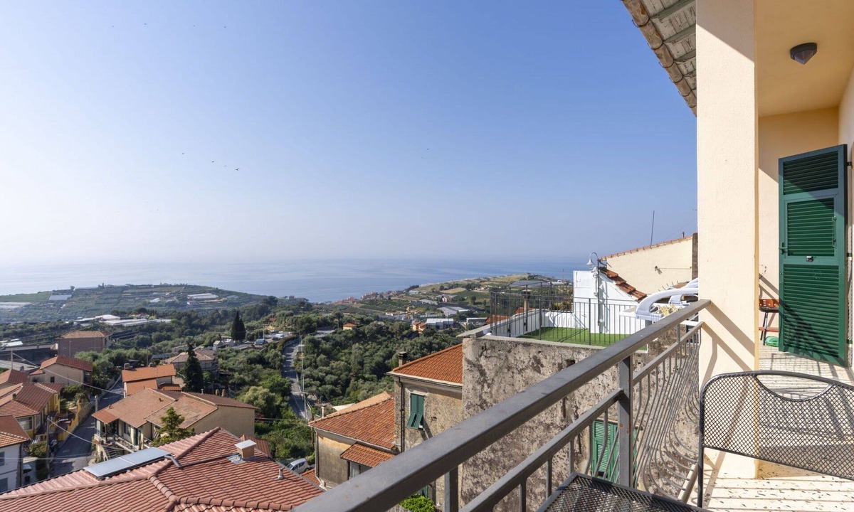 Pompeiana Apartment | Beautiful apartment for 6 guests with A/C, WIFI, balcony and pets allowed