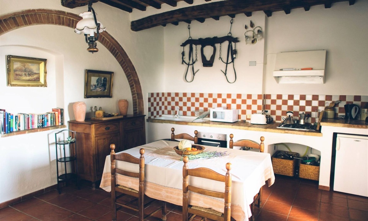 Barberino Val d'Elsa Apartment | Beautiful apartment in Chianti on organic farm with pool and 360° sunset views