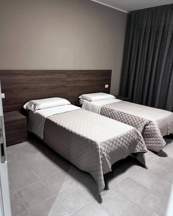 Chiari Hotel | Bella Napoli albergo Chiari