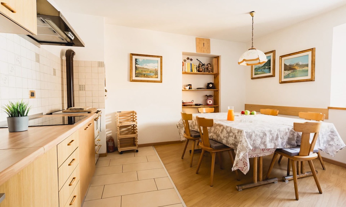 Ossana Apartment | [Between Light and Panorama] Spacious 3-Bedroom Apartment Near M. di Campiglio