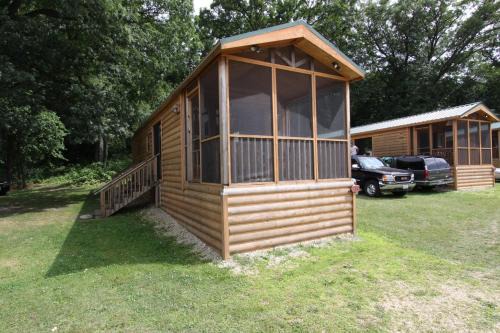 Milton Resort | Blackhawk RV Campground Cabin 1