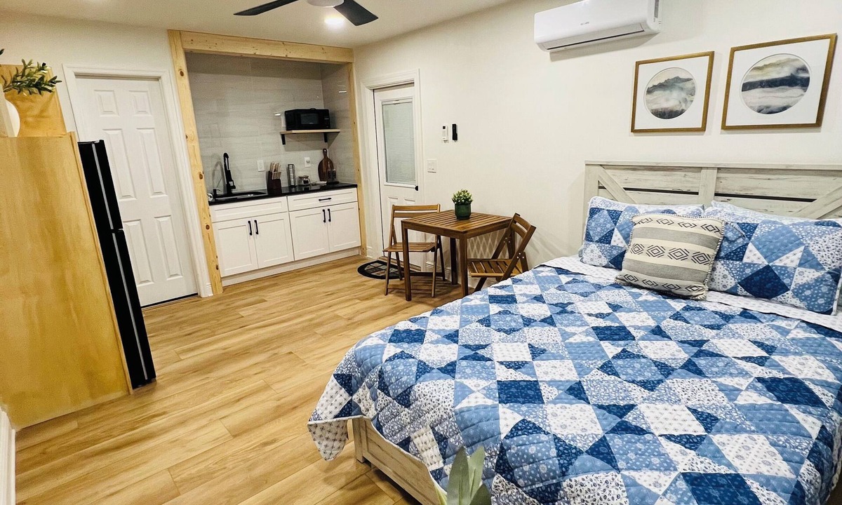 Orient Park House | Blue Escape for two. Steps from the casino