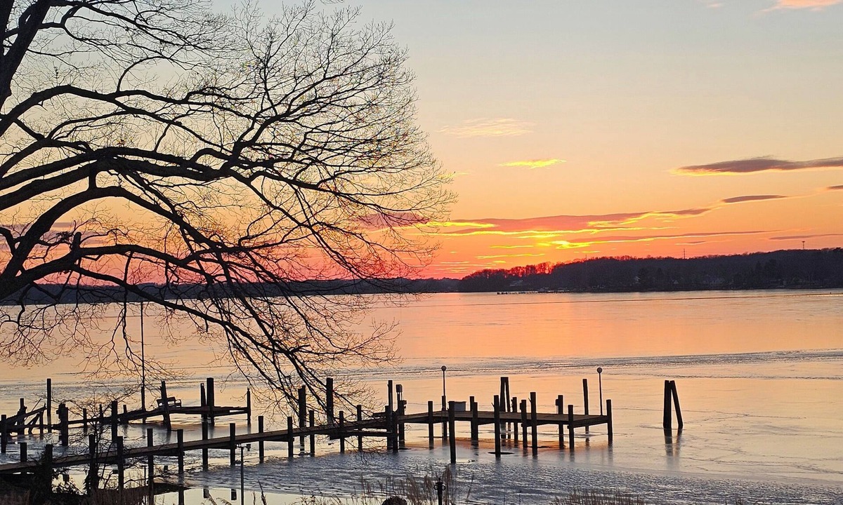 Magnolia House | Breathtaking Sunset-3-bedroom house in Aberdeen