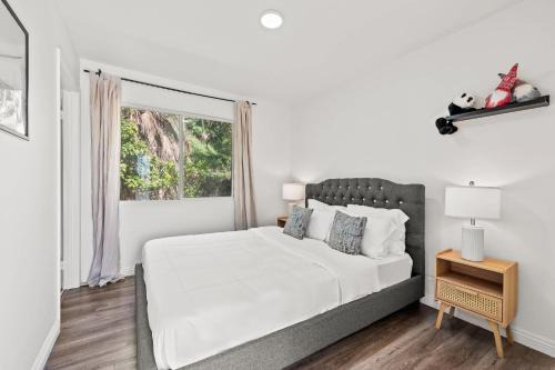 Monterey Park House | Bright Monterey Park Private Suite Near DTLA