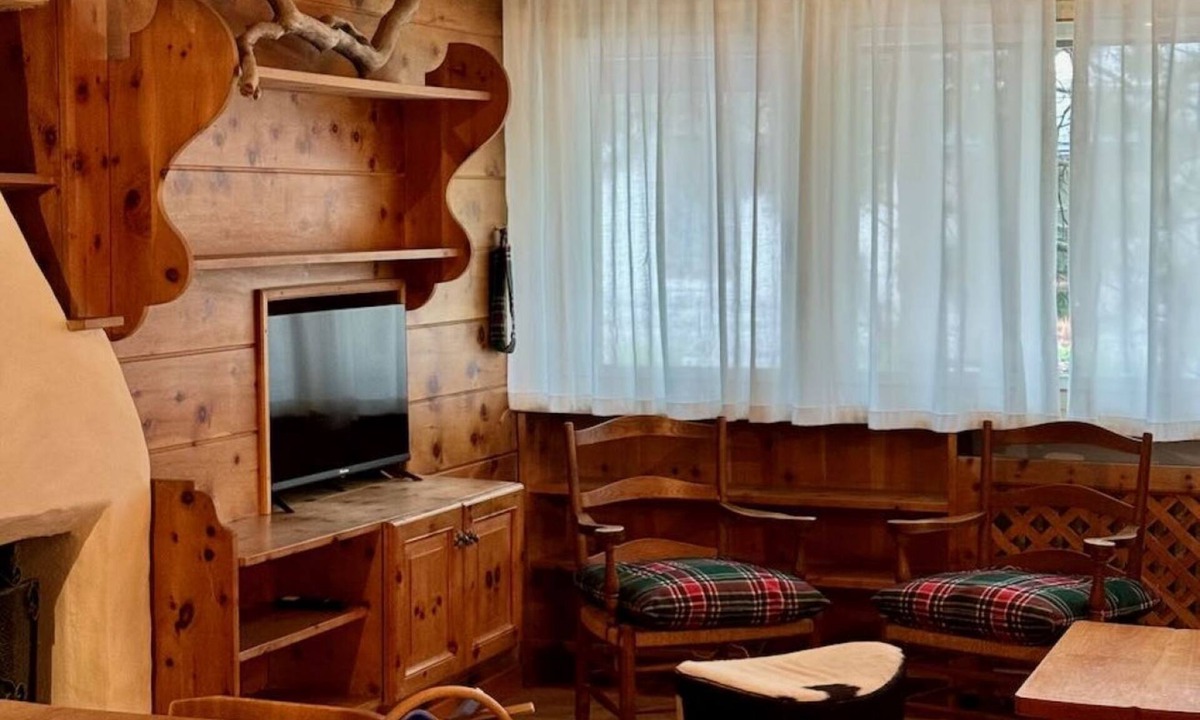 Cortina d'Ampezzo Historic Centre Apartment | Cà Dolomia - Beautiful apartment near the center of Cortina