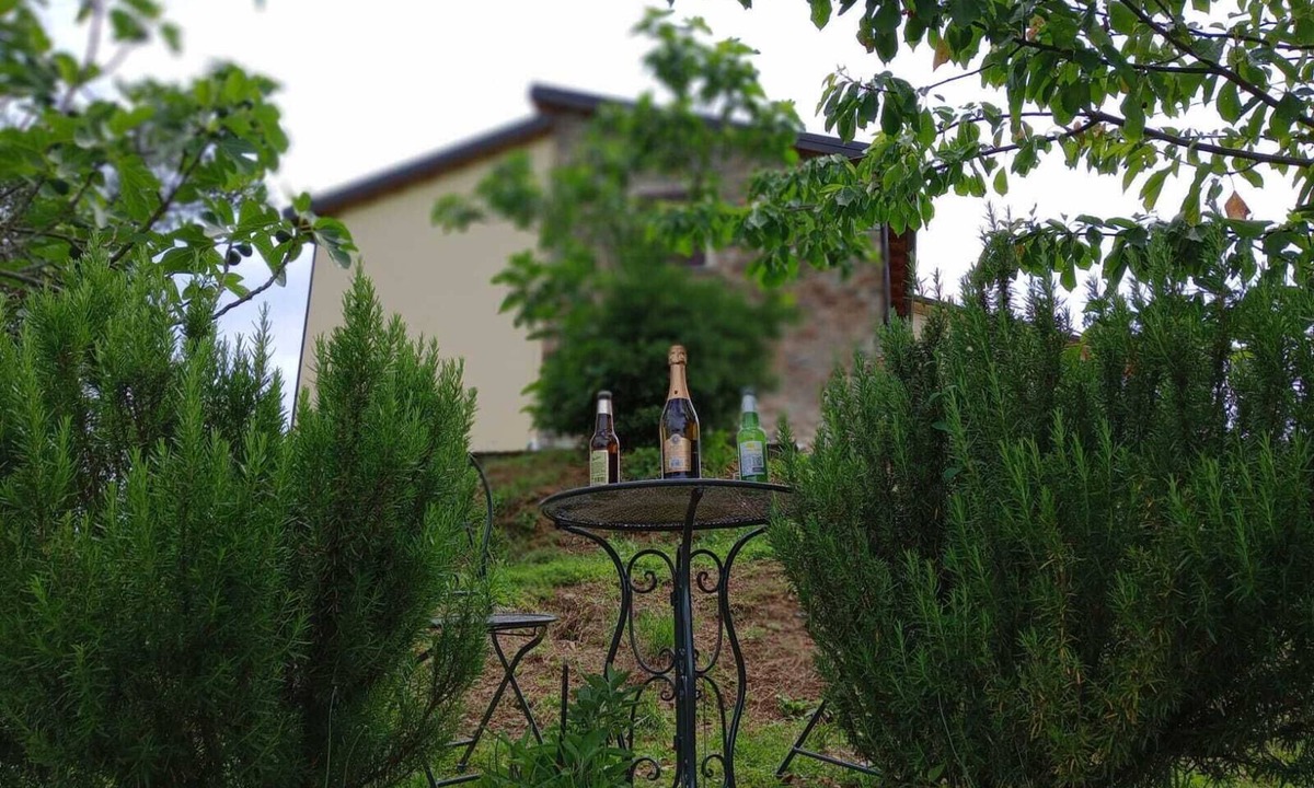 Tresana House | CA GIACOMO, in the middle of the Lunigiana woods . relax . and unique atmospheres