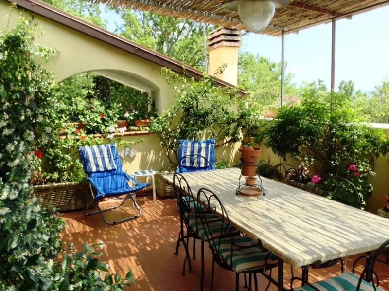 Formia Apartment | Casa Marily, con terrazzo vista mare