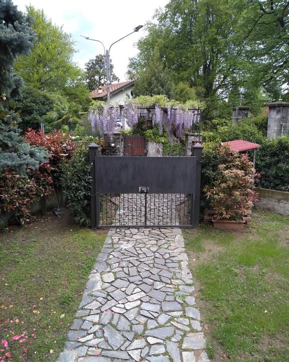 Lesa House | Casa Orisca