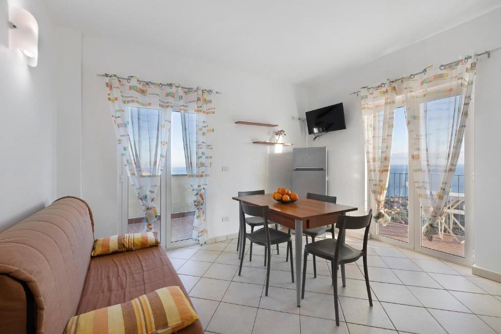 Ranzi Apartment | Casa Santi Appartamento Olivo