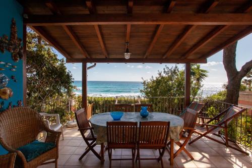Sas Linnas Siccas House | casa sulla spiaggia 2