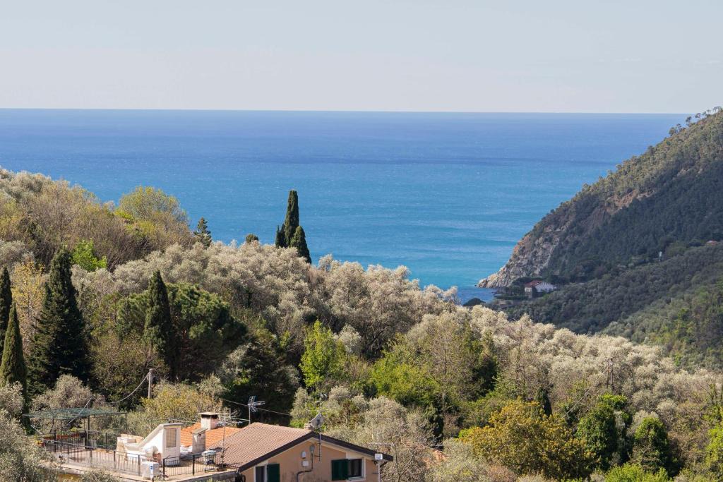 Camposoprano Apartment | CASA VACANZA IL PORTICO