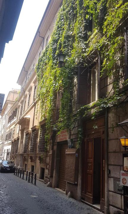 Rione VIII Sant'Eustachio House | Casa Vacanze Simona vicino a Piazza Navona