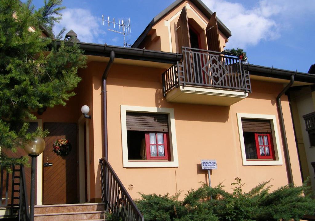 Gallio Ski Chalet | Chalet Orchidea