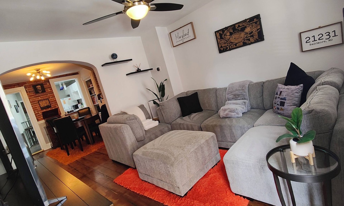 Little Italy House | Charming 2-bedroom townhome with WiFi, AC in awesome Fells Point Baltimore