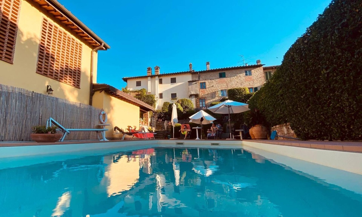 Gambassi Terme Apartment | CHARMING APARTMENT IN THE MIDDLE OF TUSCANY WITH SWIMMING-POOL. WINE TASTINGS