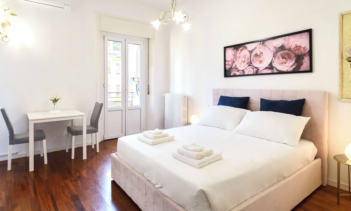Porta Nuova Apartment | Charming Designer Studio in the Heart of Milan – Steps from Bosco Verticale