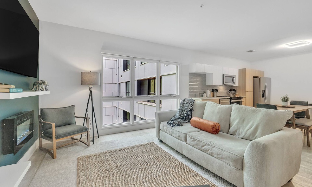Optimist Park Apartment | Chic 1-bed In Vibrant Optimist Park 1 Bedroom Apts by RedAwning