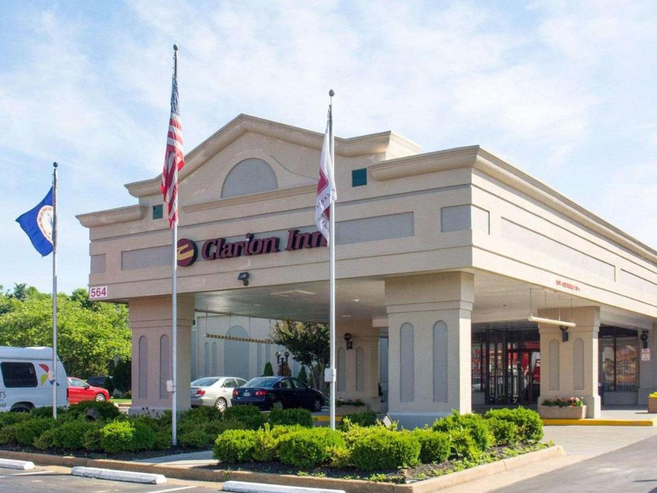 Fredericksburg Hotel | Clarion Inn Fredericksburg North