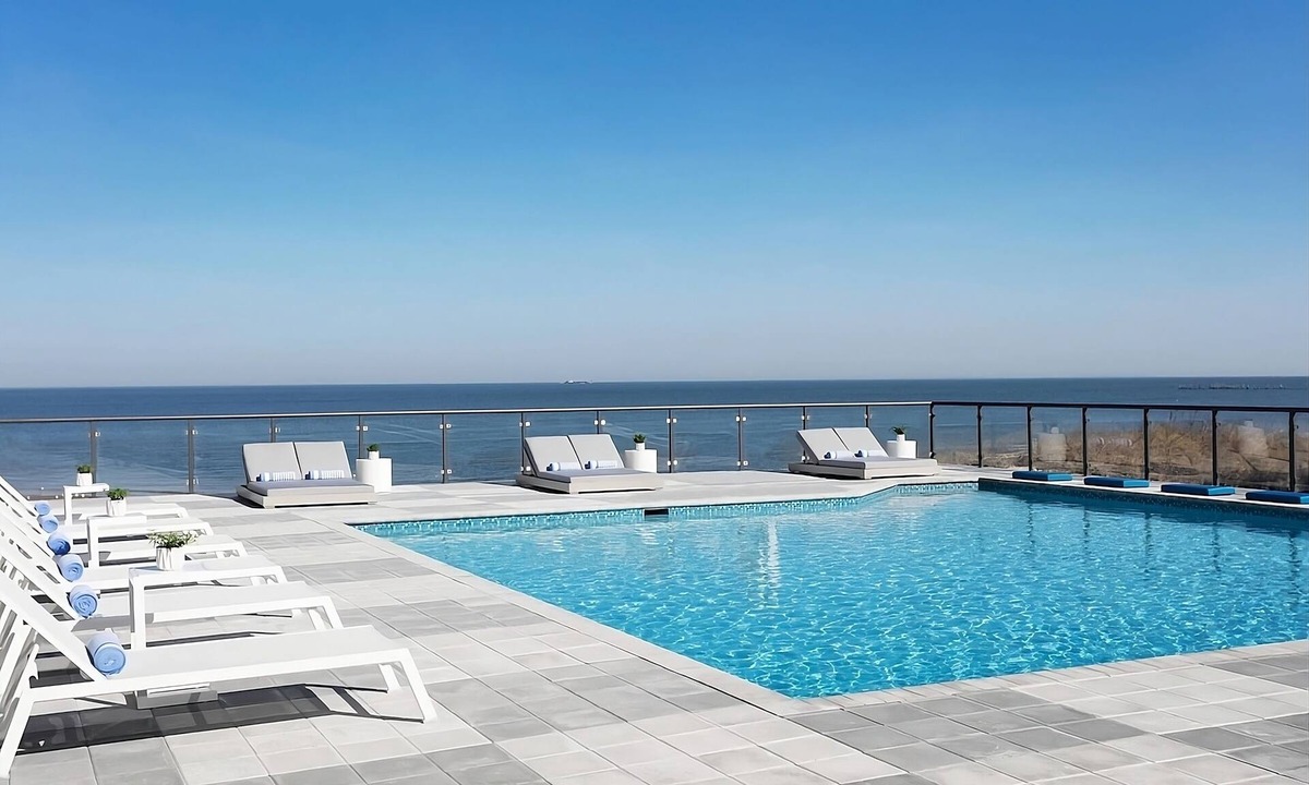 Northeast Virginia Beach Hotel | Comfortable Countryside Stay! 3 Comfortable Units, Onsite Pool