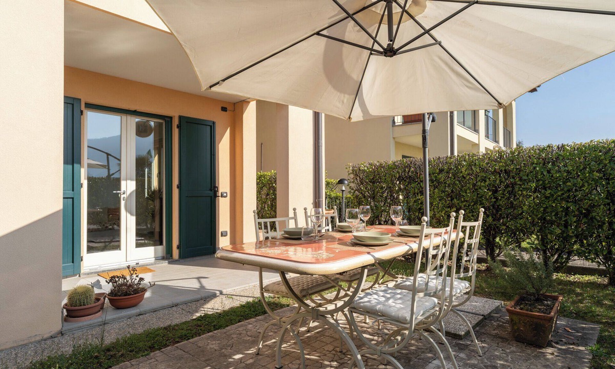 Consiglio di Rumo Apartment | Como Lake Nest - One Bedroom Apartment, Sleeps 4