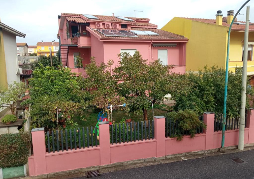 Sardara Bed & Breakfast | Corona Bed & Breakfast