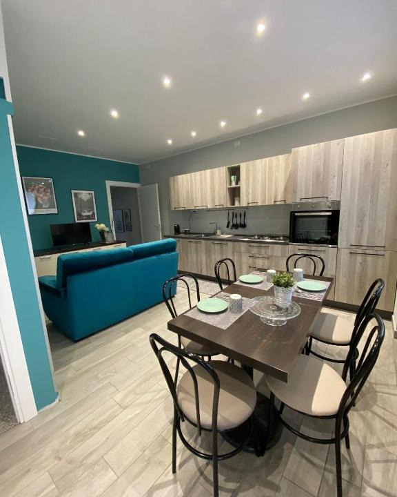 Borgomanero House | Corte 22 B&b e Appartamenti