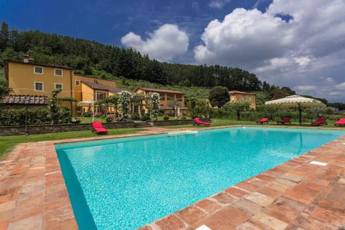 Badia Cantignano Villa | Coselli's luxury Villas