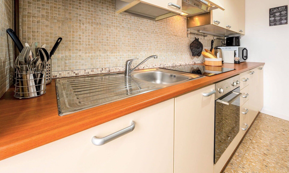 Pavia Apartment | Cosy apartment for 4 guests with A/C, WIFI, TV, terrace and panoramic view