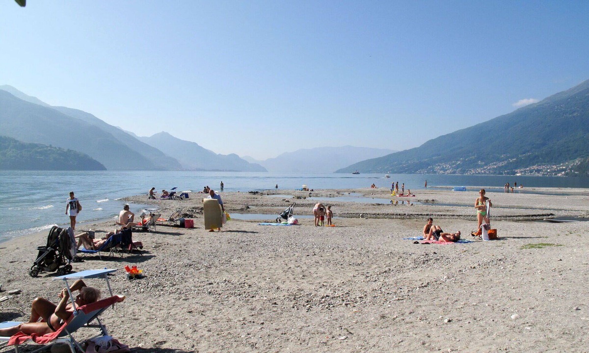 Stazzona Apartment | Cosy apartment for 4 guests with WIFI, TV, balcony, pets allowed and parking
