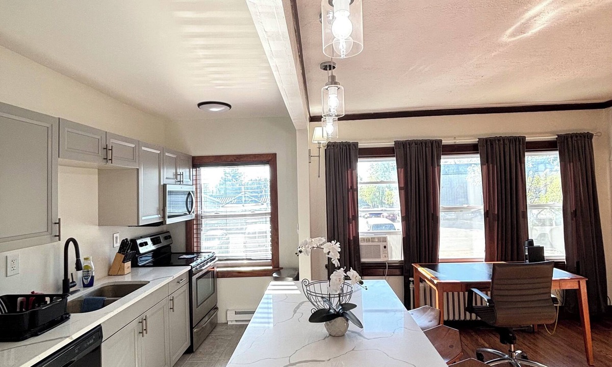 Dayton Apartment | Cozy Escape Spacious 3-bedroom apartment in serene Dayton