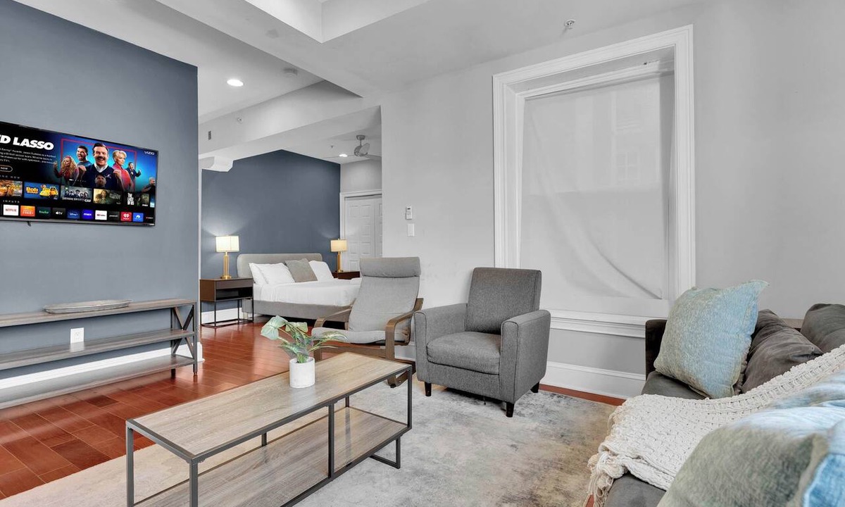 Old City Apartment | Cozy Studio | Old City | 1Bed |Independence Hall
