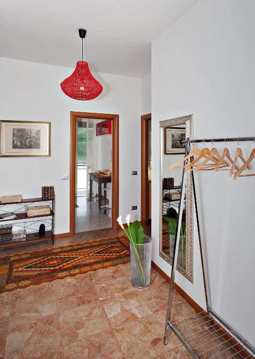 Bergamo Apartment | D&D House