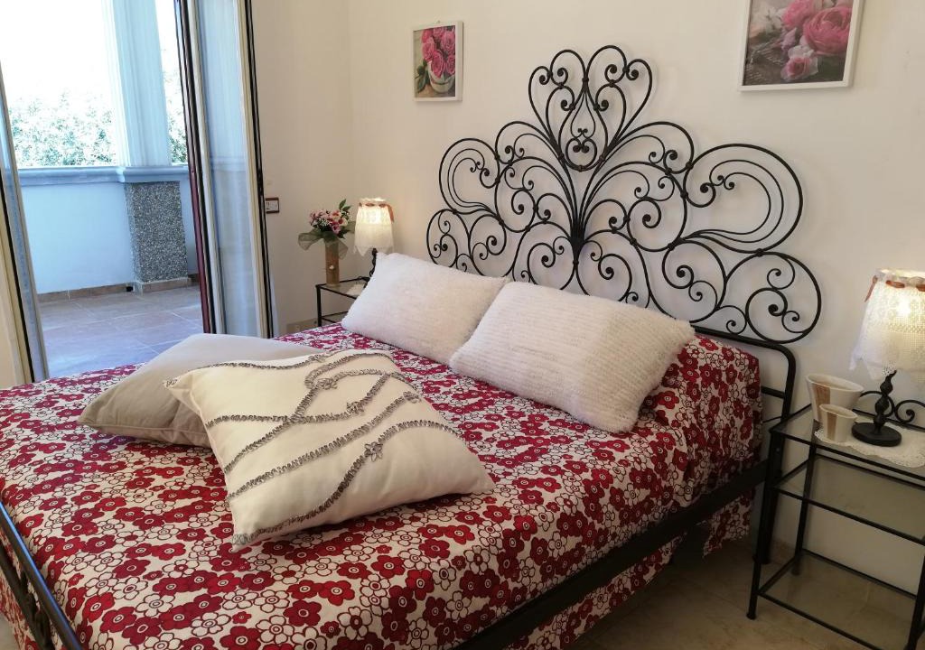 Isola Sacra Apartment | Domus Vittoria