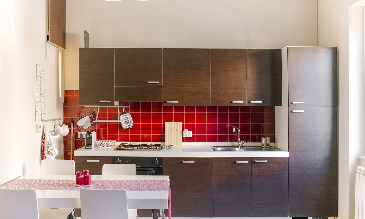 Pescara Apartment | Downtown apartment, 2 steps from the beach with free parking