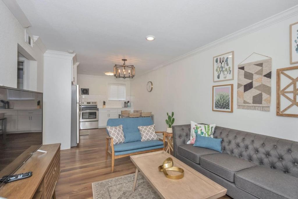 Willoughby Spit Apartment | Dune Cottage Cove Suite (2-Bed/2-Bath Beach Condo)