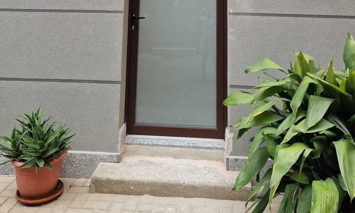 Gorla Apartment | Elegant apartment ideal for holiday and business trip
