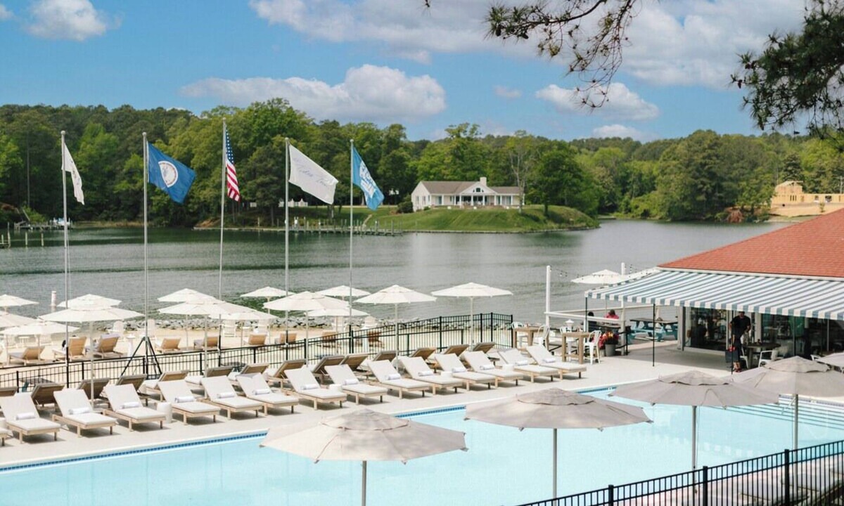 Irvington Hotel | Experience Nature from Room w/Veranda | Seasonal Pool, Courtyard, Marina