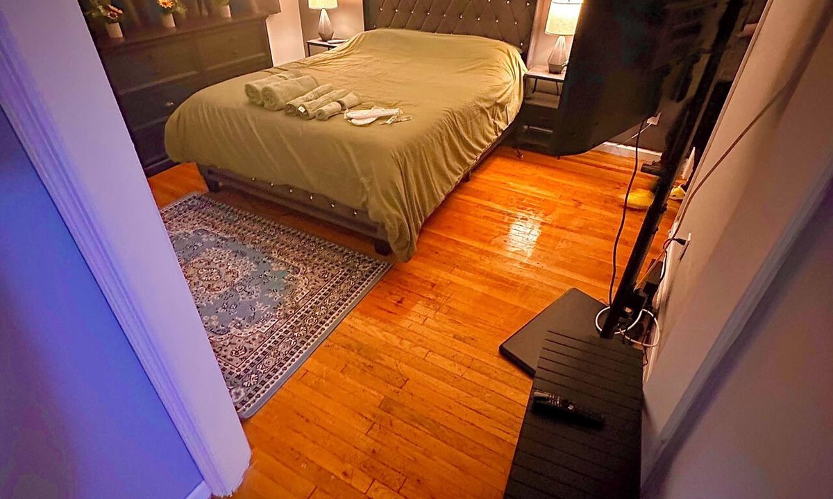 Guttenberg Apartment | Fabulous studio apartment with AC in West New York